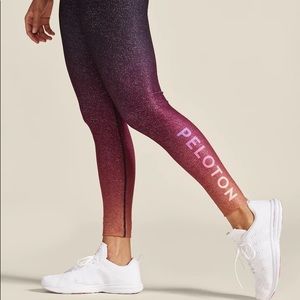NWT Peloton Sunrise Fade leggings size M